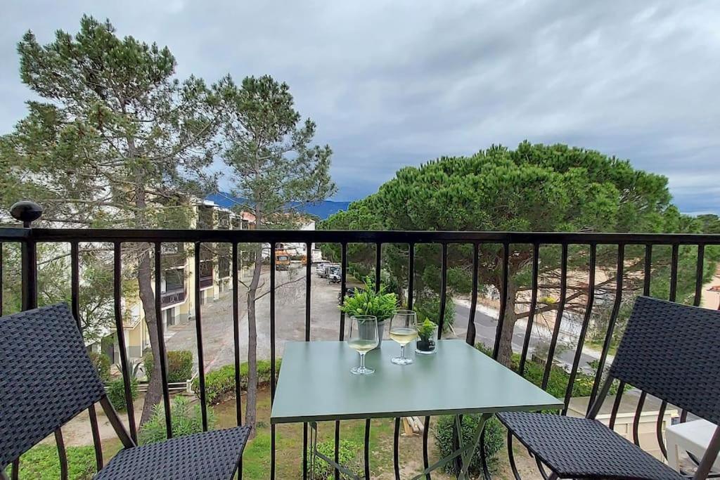 Appartement Renove Avec Balcon A 100 M De La Plage Argelès-sur-Mer Dış mekan fotoğraf